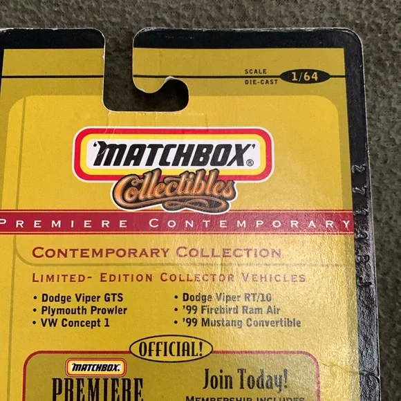 NIP Matchbox Collectibles Premier Contemporary Firebird Ram Air Special Edition - Picture 5 of 7